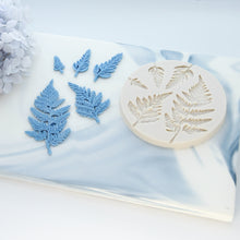 Load image into Gallery viewer, Leaf Silicon Mould - Ferns
